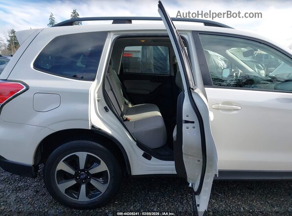 JF2SJAEC7HH479322 2017 SUBARU FORESTER 2.5 Белый Вид наклейки с VIN-кодом
