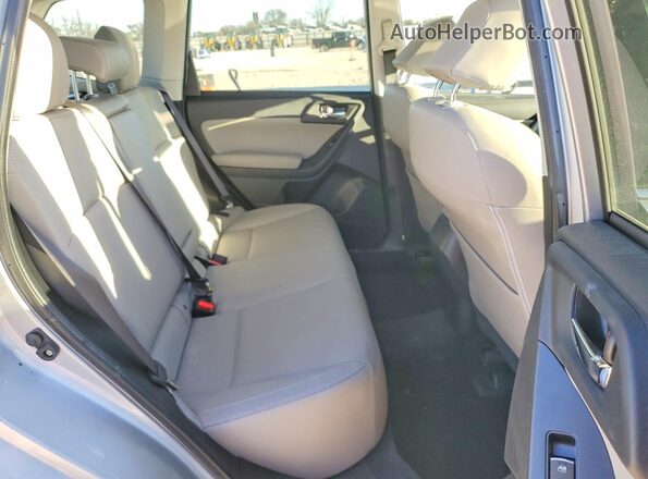 JF2SJAJC6JH456108 2018 SUBARU FORESTER 2.5 Серебряный Вид задней части салона