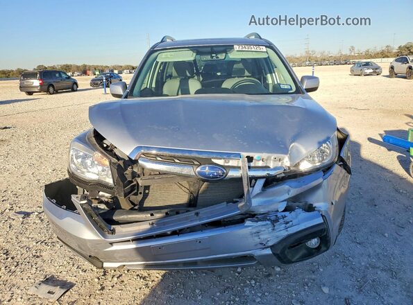 JF2SJAJC6JH456108 2018 SUBARU FORESTER 2.5 Серебряный Вид спереди
