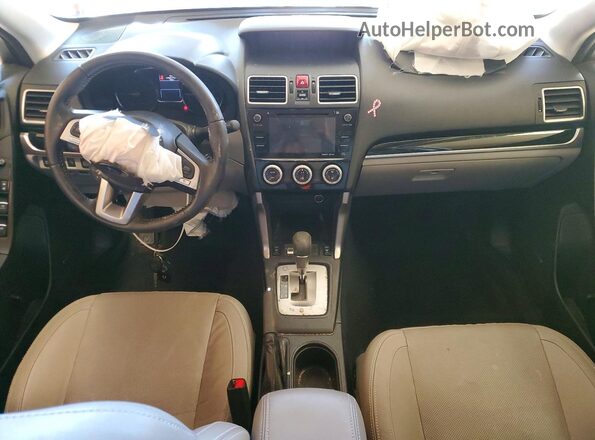 JF2SJARC3JH466552 2018 SUBARU FORESTER 2.5 Белый Вид панели приборов