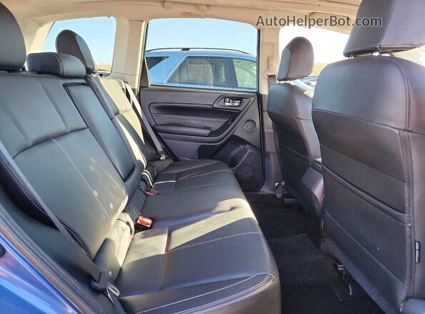 JF2SJAWC4HH454117 2017 SUBARU FORESTER 2.5I TO Синий Вид задней части салона