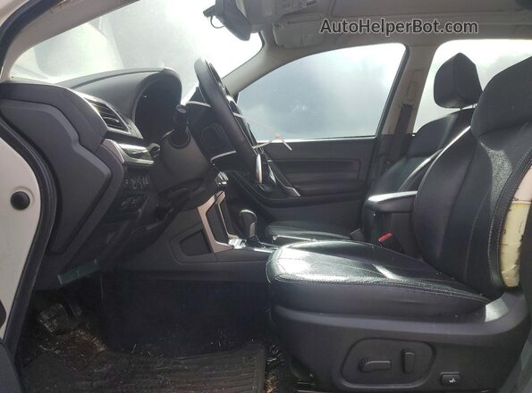 JF2SJAWC5JH401206 2018 SUBARU FORESTER 2.5I TO White Widok wnętrza z przodu