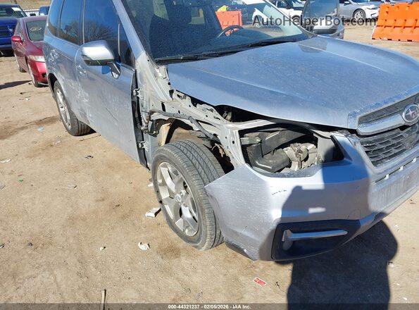 JF2SJAWC6JH434070 2018 SUBARU FORESTER 2.5I TO Серебряный Вид спереди