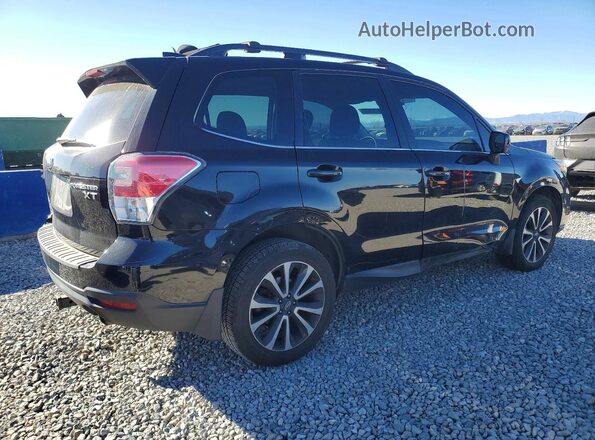JF2SJGEC1HH476502 2017 SUBARU FORESTER2. Черный Задняя правая четверть