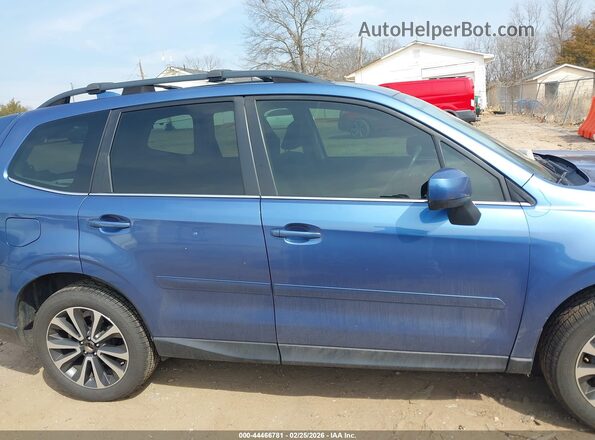 JF2SJGEC3JH414802 2018 SUBARU FORESTER2. Синий Вид задней части салона