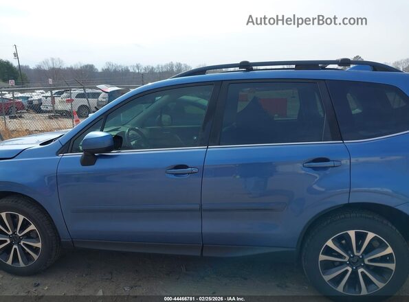 JF2SJGEC3JH414802 2018 SUBARU FORESTER2. Синий Панорамный вид салона 360°