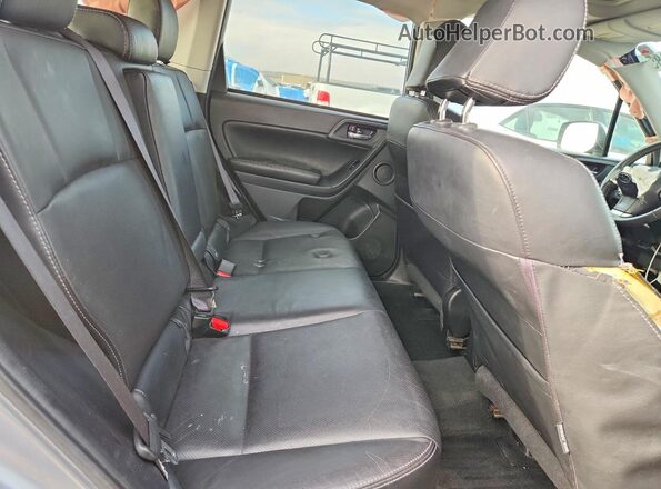 JF2SJGVC9GH412495 2016 SUBARU FORESTER2. Silver Vista interior trasera