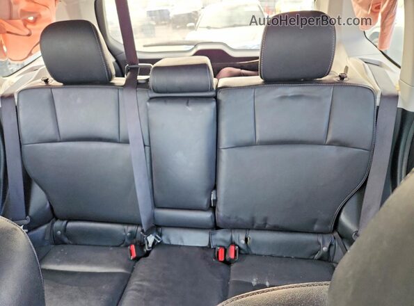 JF2SJGVC9GH412495 2016 SUBARU FORESTER2. Silver Vista de los asientos traseros