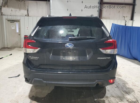 JF2SKADC6PH548689 2023 SUBARU FORESTER Черный 