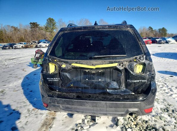 JF2SKAEC0NH419441 2022 SUBARU FORESTER Black Вид ззаду