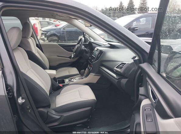 JF2SKAEC7PH455064 2023 SUBARU FORESTER Серый Вид салона спереди