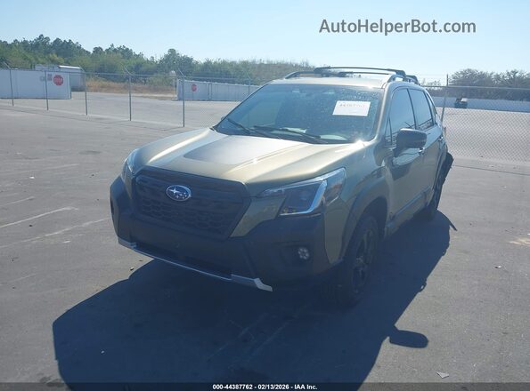 JF2SKAJC5RH511933 2024 SUBARU FORESTER Зеленый Передняя левая четверть