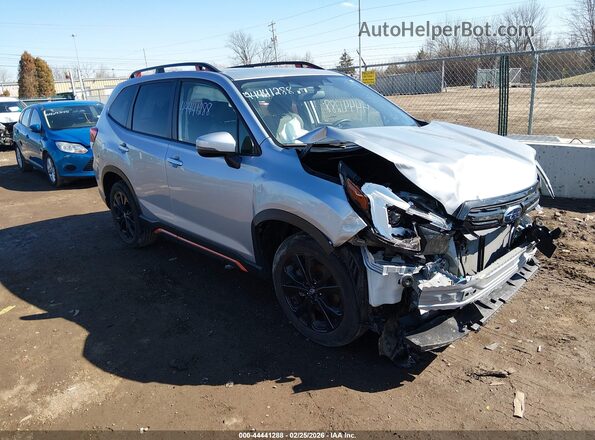 JF2SKAJC8PH463468 2023 SUBARU FORESTER Серый Передняя правая четверть