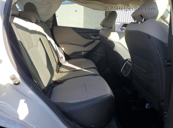 JF2SKASC0KH439561 2019 SUBARU FORESTER White Widok wnętrza z tyłu