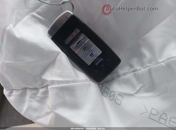 JH4KC1F52JC000587 2018 ACURA RLX Черный Вид панели приборов