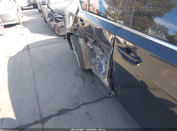 JH4KC1F53JC001165 2018 ACURA RLX Черный 