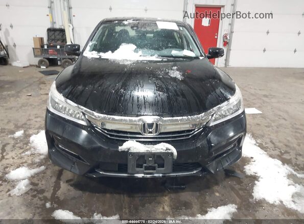 JHMCR6F72HC030779 2017 HONDA ACCORD HYBRID Черный Вид щитка приборов