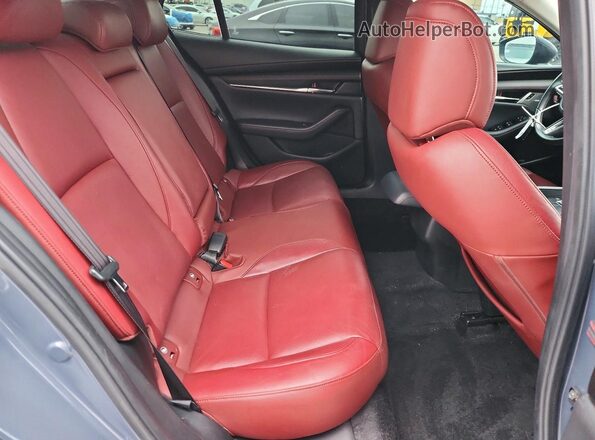 JM1BPACL2N1508990 2022 MAZDA 3 Gray Widok tylnych siedzeń