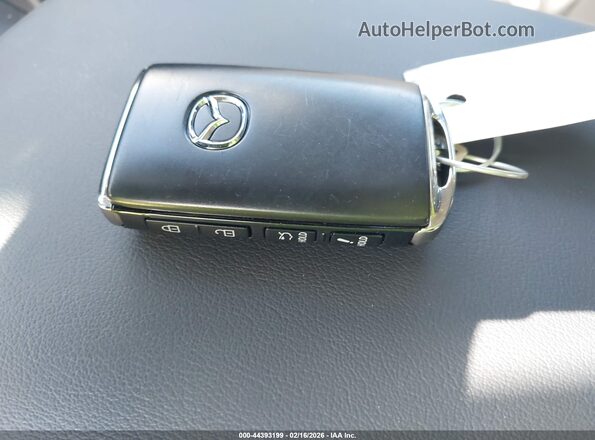 JM1BPACL4T1855427 2026 MAZDA 3 Черный Вид панели приборов