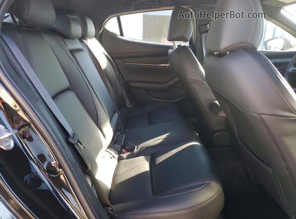 JM1BPAKL6T1853261 2026 MAZDA 3 Черный Вид задней части салона