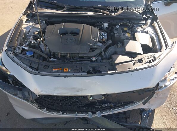 JM1BPAKM9R1718583 2024 MAZDA 3 Желто-коричневый Вид сзади