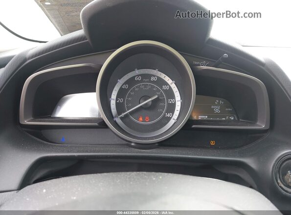 JM1DKDB71H0157805 2017 MAZDA CX-3 Blue Vista de los asientos traseros