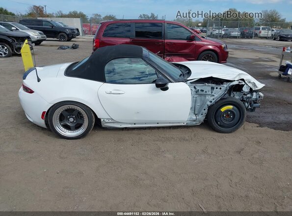 JM1NDAC74G0113680 2016 MAZDA MX-5 MIATA Белый Вид задней части салона