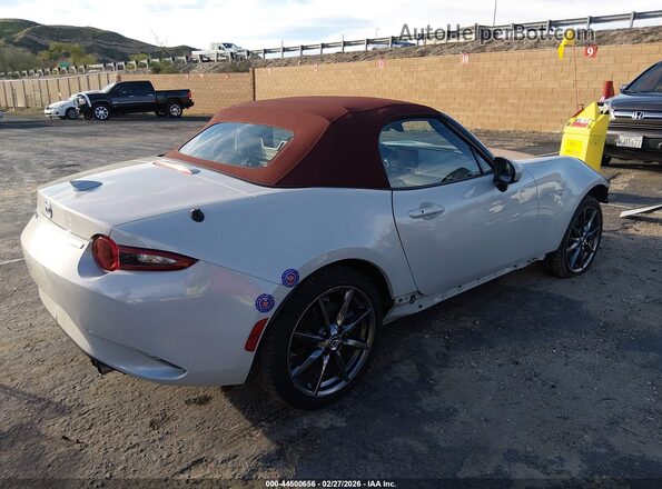 JM1NDAD74J0203501 2018 MAZDA MX-5 MIATA Белый Задняя правая четверть
