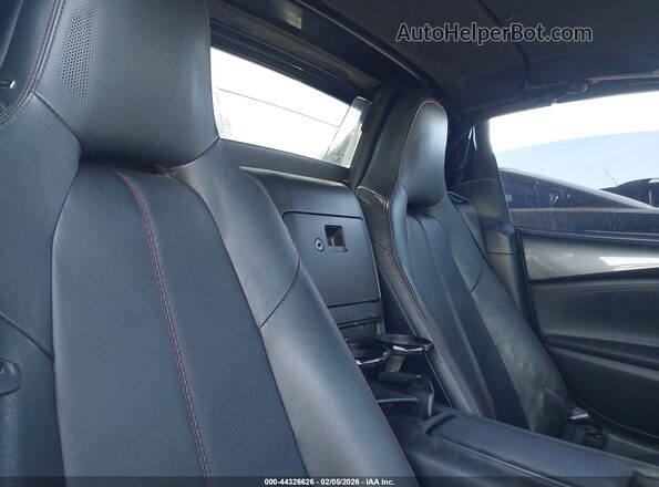 JM1NDAM71H0106881 2017 MAZDA MX-5 MIATA RF Gray Widok naklejki z numerem VIN