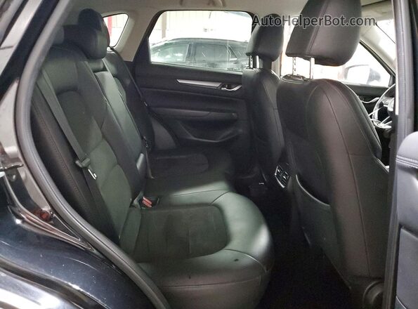 JM3KFACM3J0338898 2018 MAZDA CX-5 Black Вид задньої частини салону