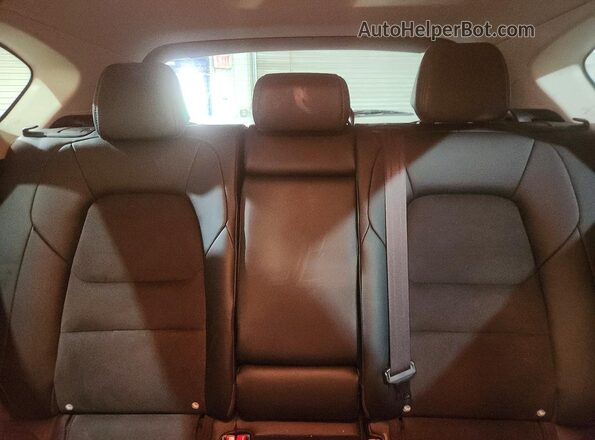 JM3KFACM8J0469082 2018 MAZDA CX-5 Gray Widok tylnych siedzeń