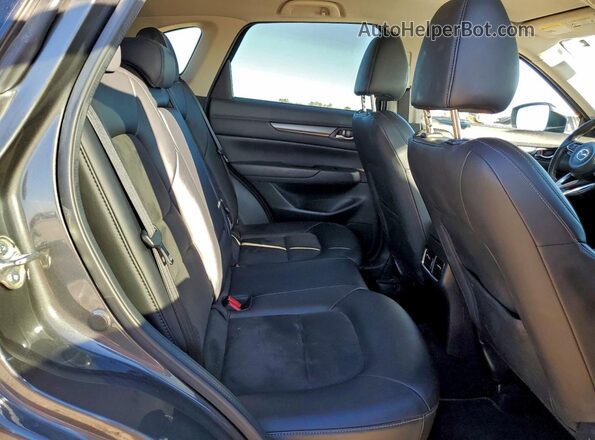 JM3KFACM9J0353485 2018 MAZDA CX-5 Серый Вид задних сидений