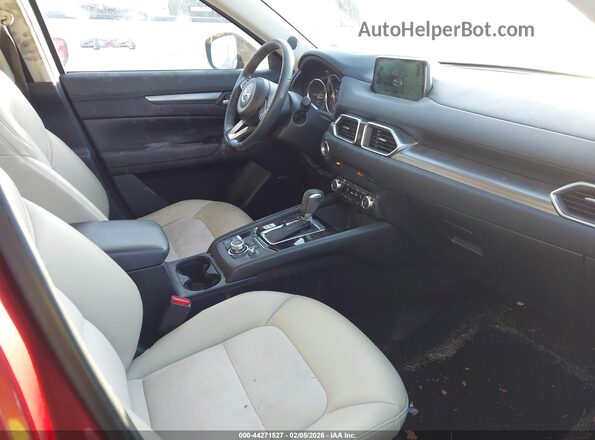JM3KFBCLXH0156333 2017 MAZDA CX-5 Красный Вид салона спереди
