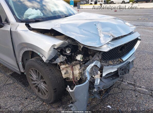 JM3KFBCM2L0793525 2020 MAZDA CX-5 Silver Widok z przodu