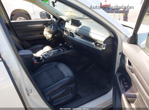 JM3KFBCMXL0777668 2020 MAZDA CX-5 Белый Вид салона спереди