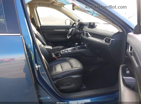 JM3KFBDM2J0410601 2018 MAZDA CX-5 Blue Widok wnętrza z przodu