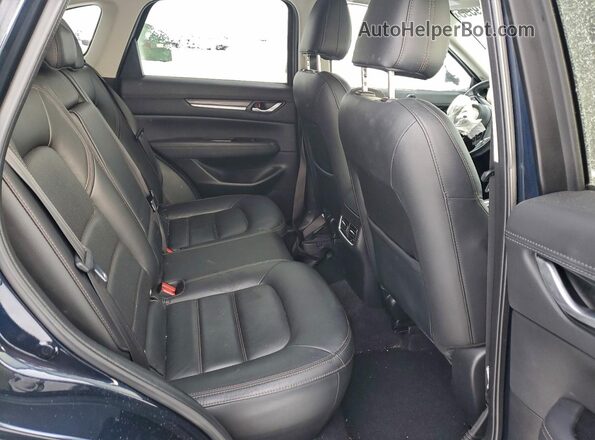 JM3KFBDMXM1371271 2021 MAZDA CX-5 Blue Widok tylnych siedzeń