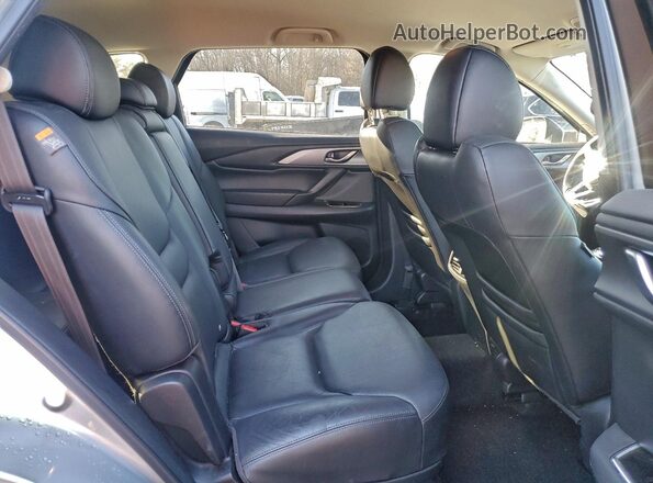 JM3TCBCY2K0328225 2019 MAZDA CX-9 Silver Rear interior view