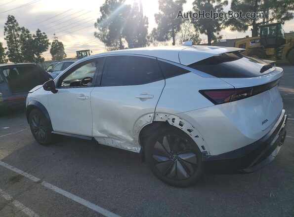 JN1AF0BA4RM432883 2024 NISSAN ARIYA White Trasero izquierdo
