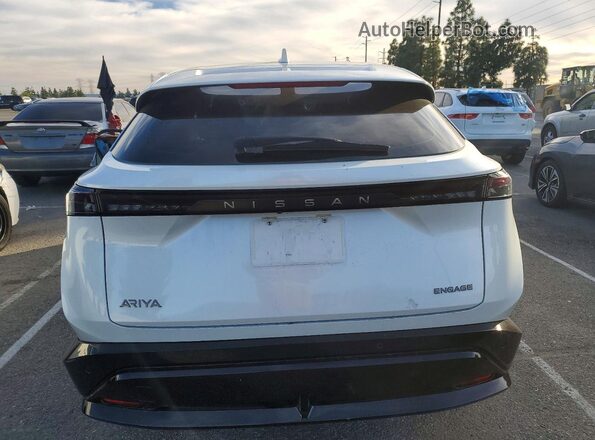 JN1AF0BA4RM432883 2024 NISSAN ARIYA White Vista trasera