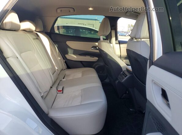 JN1AF0BA4RM432883 2024 NISSAN ARIYA White Vista de los asientos traseros