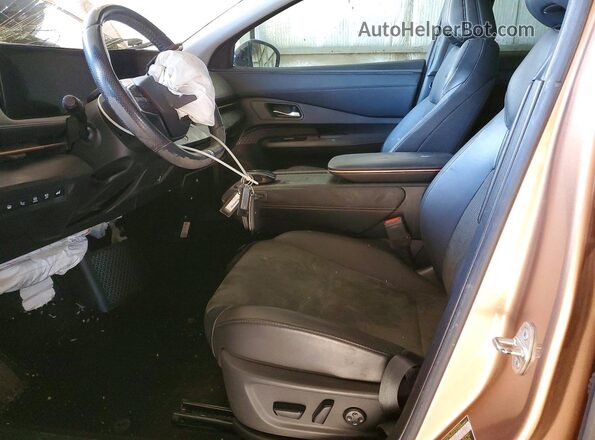 JN1BF0BA4PM404969 2023 NISSAN ARIYA Золотой Вид салона спереди