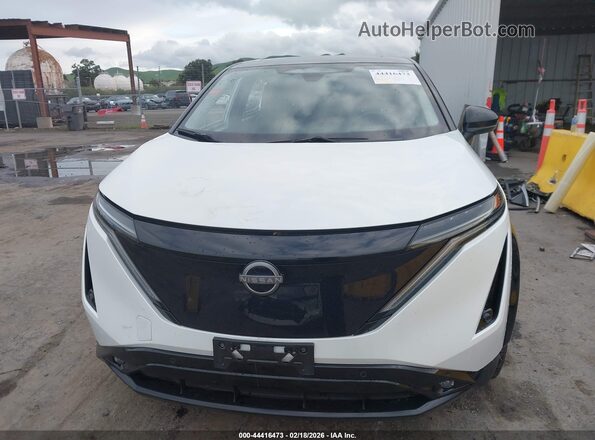 JN1BF0BA9PM404482 2023 NISSAN ARIYA Белый Вид задней части салона