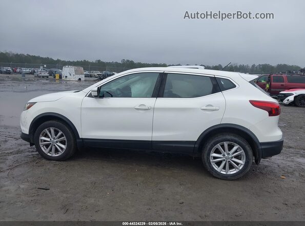 JN1BJ1CP2JW189918 2018 NISSAN ROGUE White Панорамний вид салону 360°