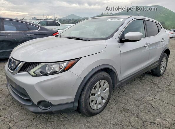 JN1BJ1CPXKW520665 2019 NISSAN ROGUE Серебряный Передняя левая четверть