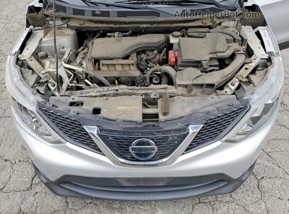 JN1BJ1CPXKW520665 2019 NISSAN ROGUE Серебряный Вид подкапотного пространства