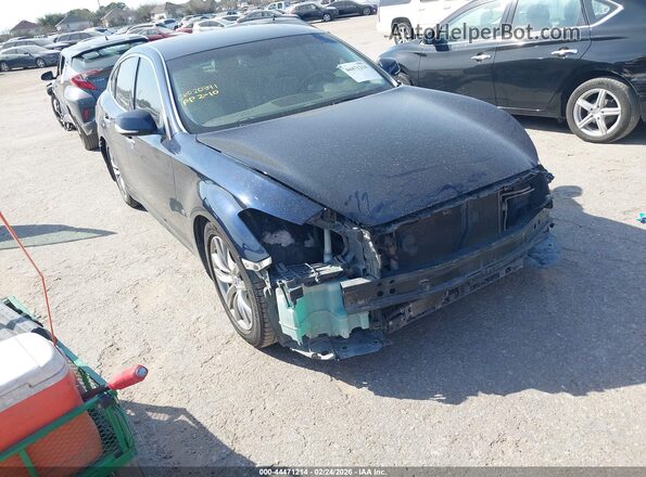 JN1BY1AP6JM180522 2018 INFINITI Q70 Синий Передняя правая четверть