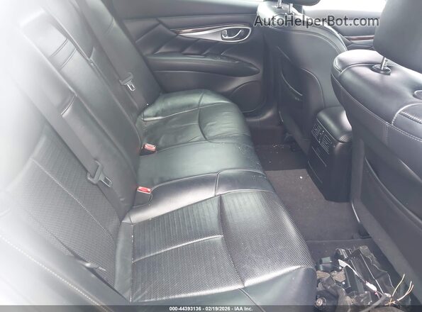 JN1BY1AR8HM770801 2017 INFINITI Q70 Белый Вид наклейки с VIN-кодом