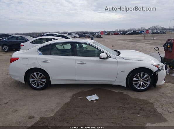 JN1CV7AR8HM681116 2017 INFINITI Q50 Белый Вид задней части салона