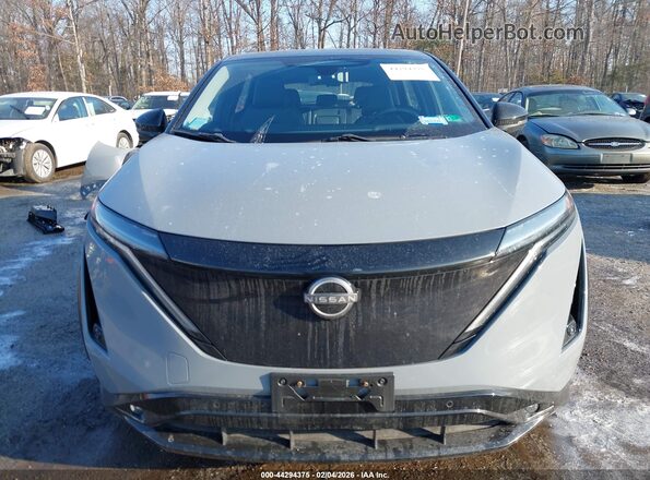 JN1DF0CD1PM703885 2023 NISSAN ARIYA Серый Вид задней части салона